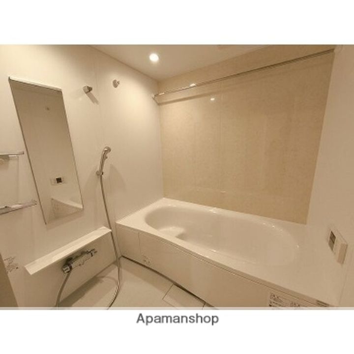 グレースヒルズGAMO B棟の風呂