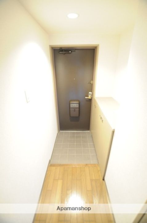 ヴューポートオバタの玄関