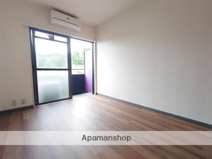 BLOOM 01403の内装