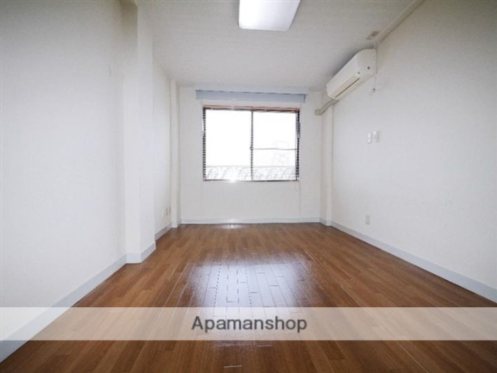 ウォーク オン ベルトピア306の居間