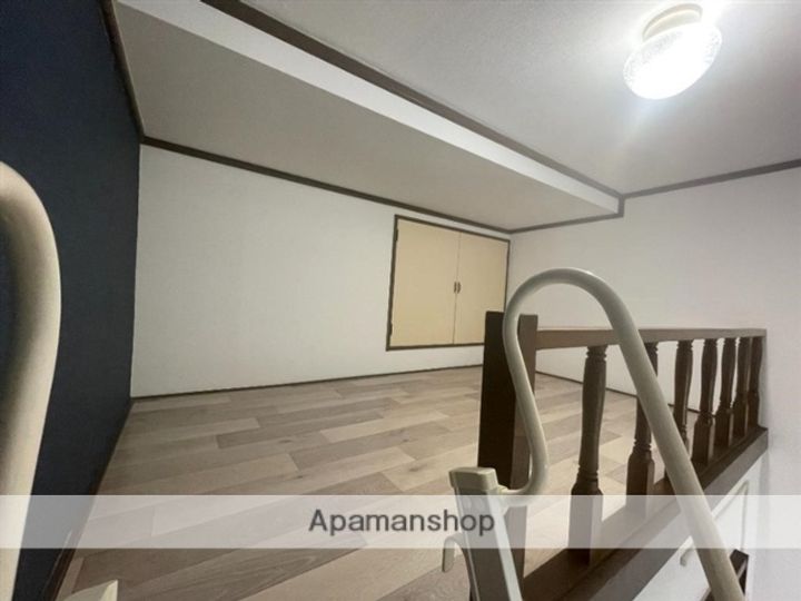 ノーブル宮町105の内装