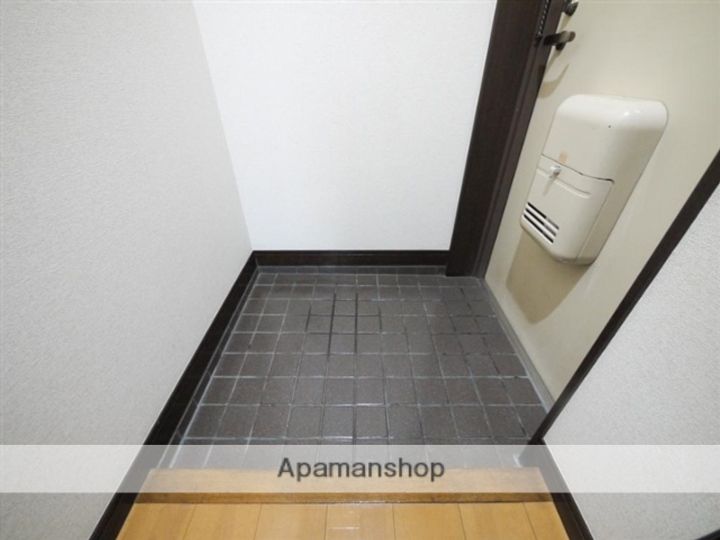 シャイン仙台柳生第1310の玄関