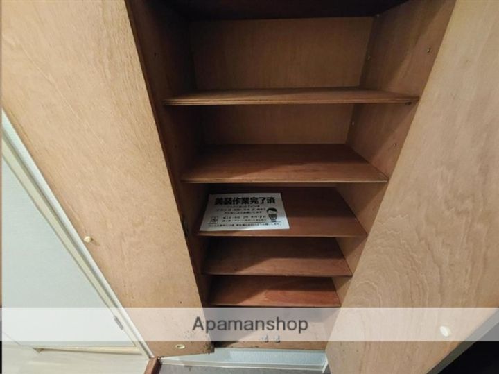 エスパシオ大町の玄関