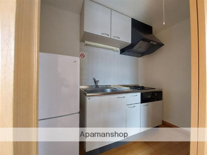 宮城県仙台市太白区青山1丁目の賃貸マンションのキッチン