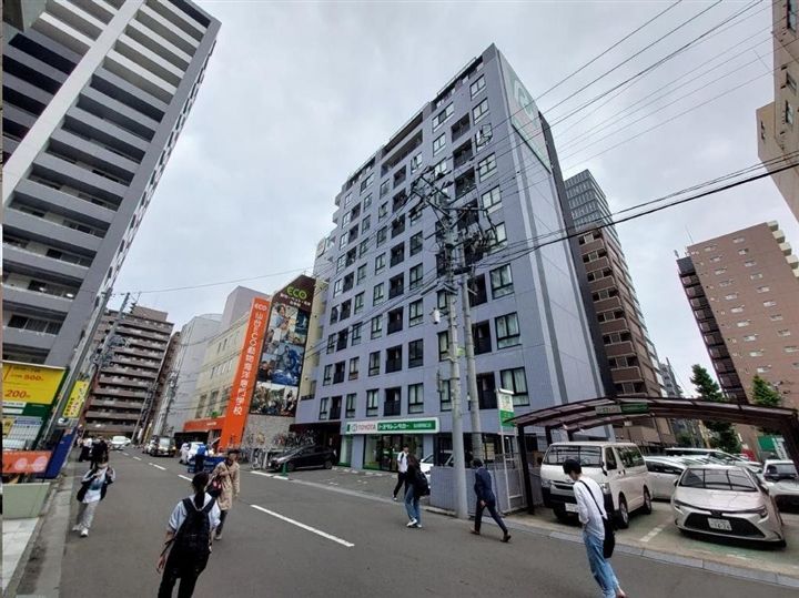 イーストン榴岡の外観