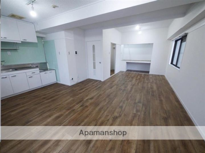 メゾンドールヘンミ301の内装