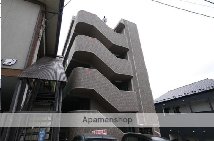 宮城県仙台市青葉区小松島2丁目の賃貸マンションの外観