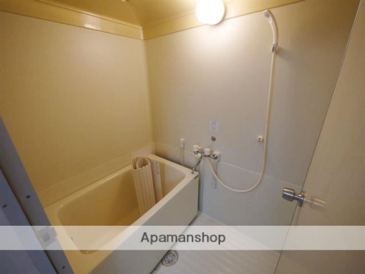 ケンジントンの森107の風呂