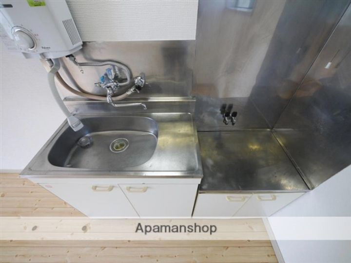 コーポ一高南B216のキッチン