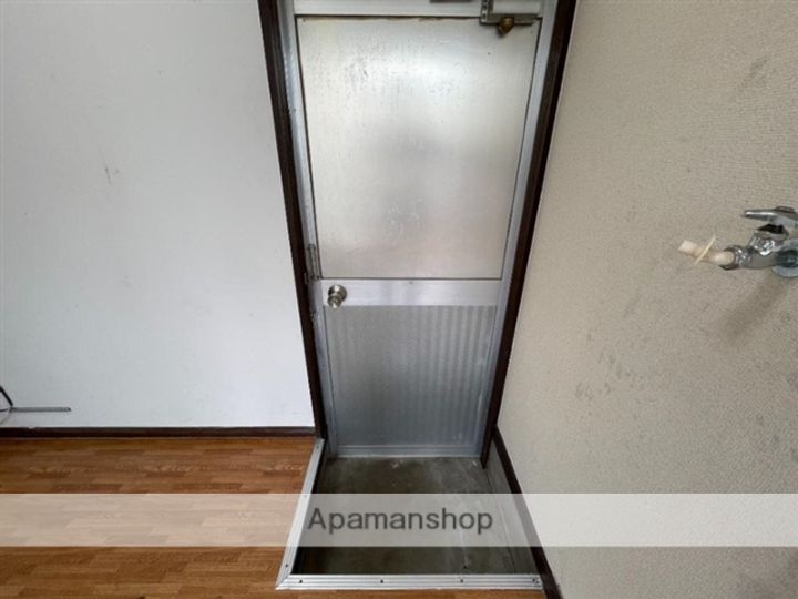 コーポたいむ101の玄関