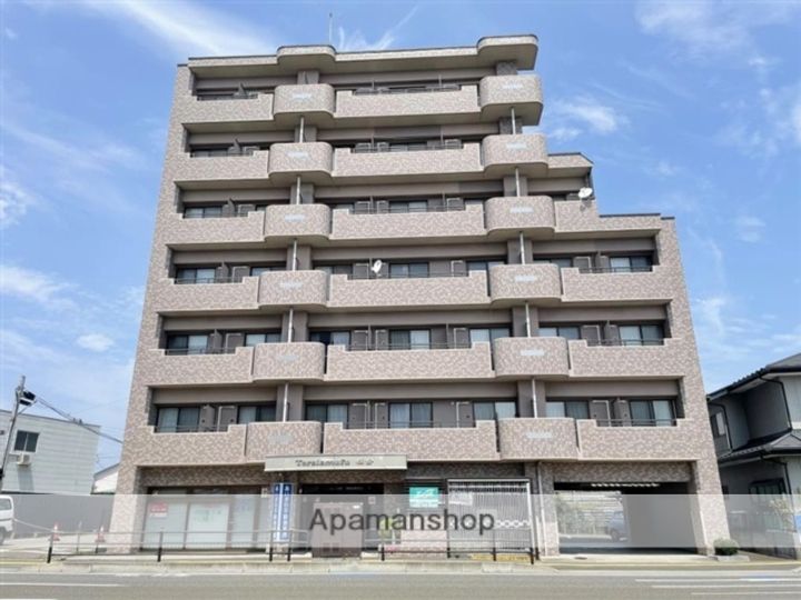 トライアムフ仙台の外観