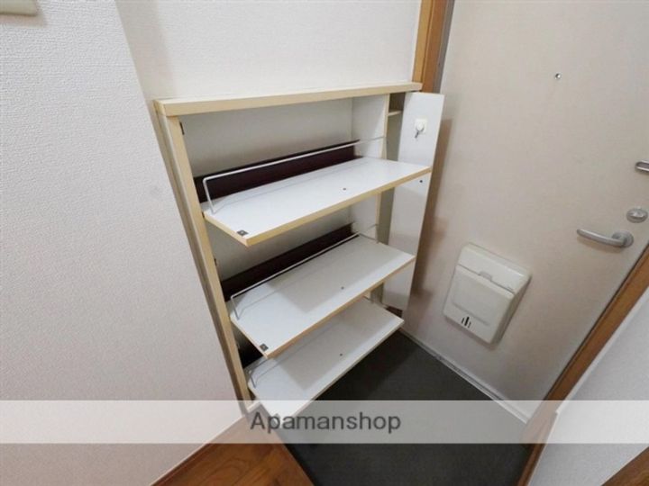 Fネット21102の内装