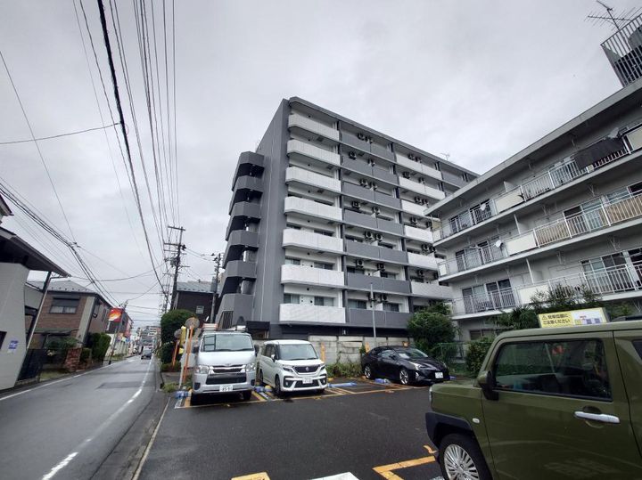 LA DOUCEUR青葉小田原の外観
