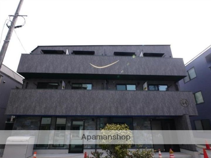 44霊屋下305の外観