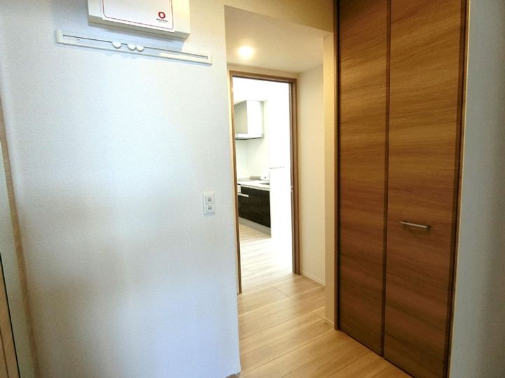 エルタスコート成田町の玄関