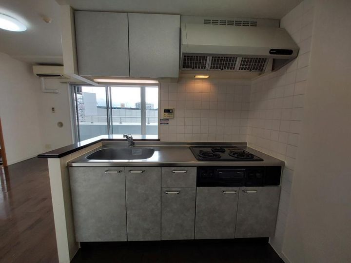 プライムアーバン長町一丁目0703のキッチン