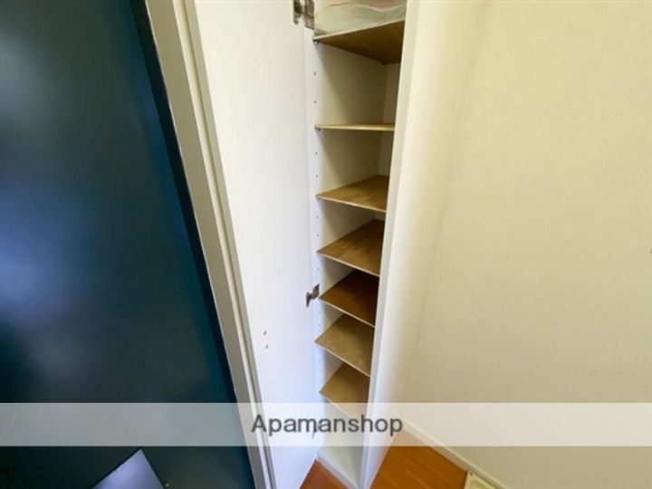 ユーゴーハイム207の内装