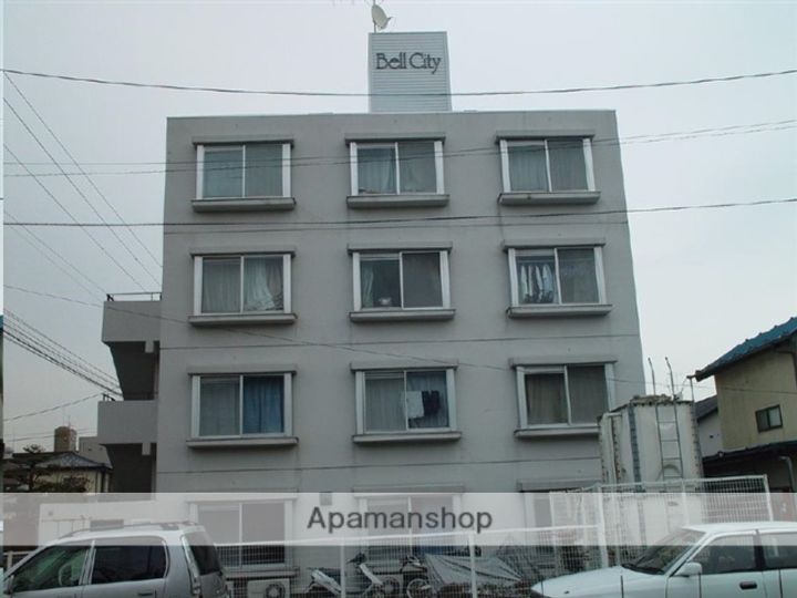 宮城県仙台市泉区泉中央1丁目の賃貸マンションの外観