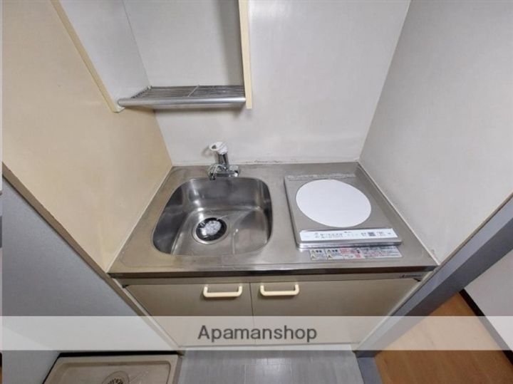 宮城県仙台市青葉区大町2丁目の賃貸マンション806のキッチン