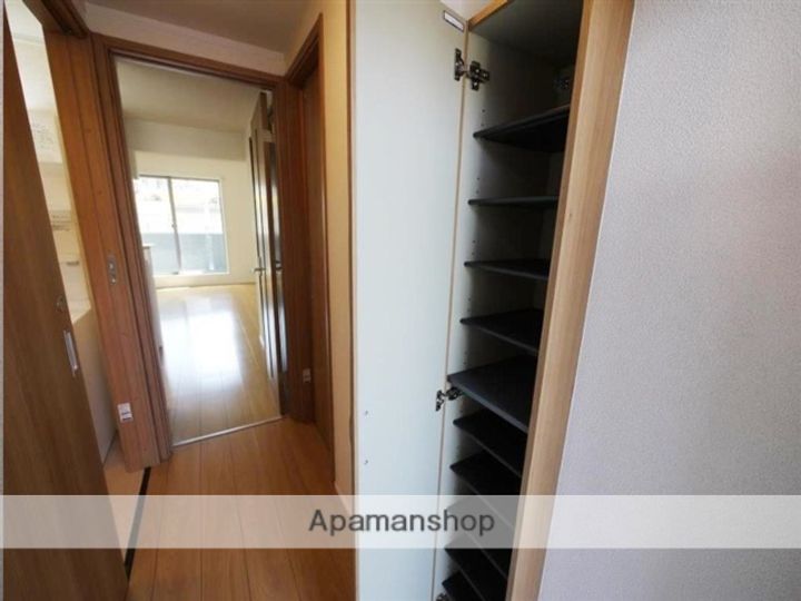 タウンコート八乙女107の内装