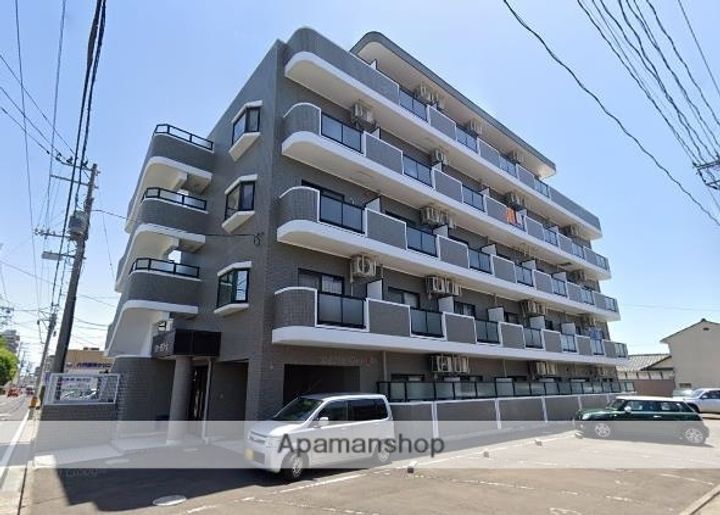 宮城県仙台市若林区三百人町の賃貸マンションの外観