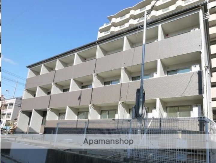 宮城県仙台市泉区泉中央4丁目の賃貸アパートの外観