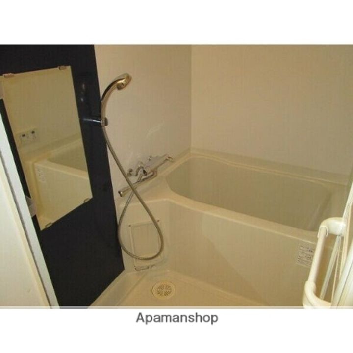 宮城県仙台市青葉区八幡2丁目の賃貸マンション201の風呂