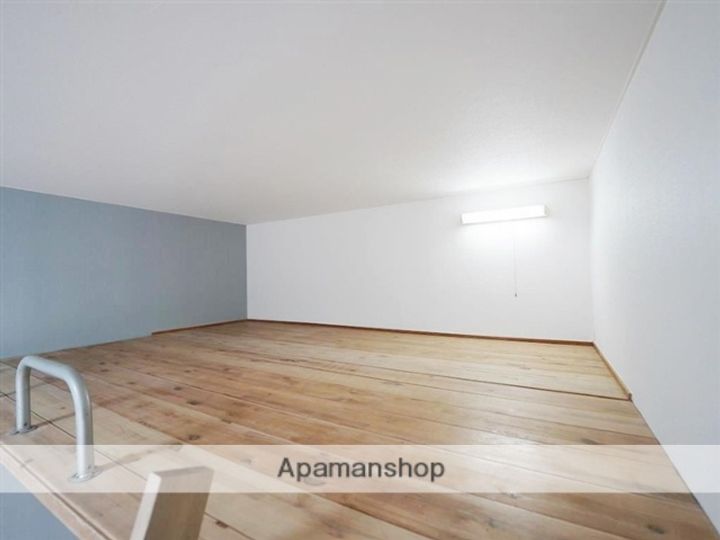 セレッソ102の内装