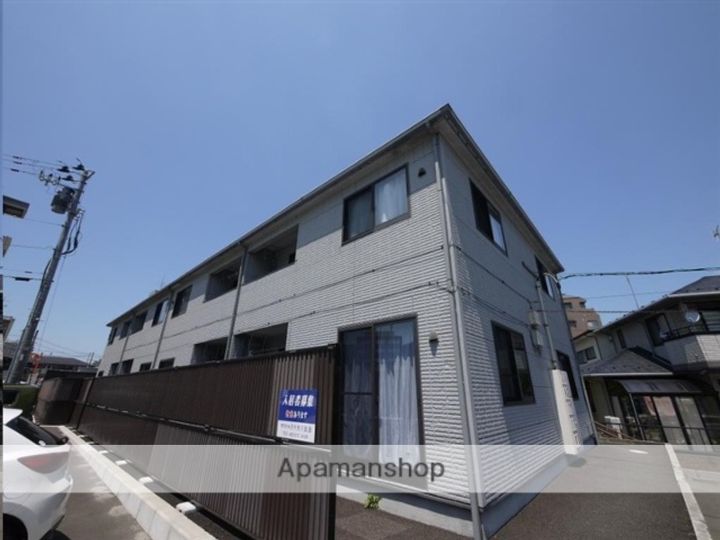 宮城県仙台市泉区八乙女中央4丁目の賃貸アパートの外観