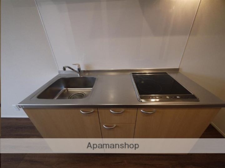 宮城県仙台市宮城野区幸町1丁目の賃貸アパートのキッチン