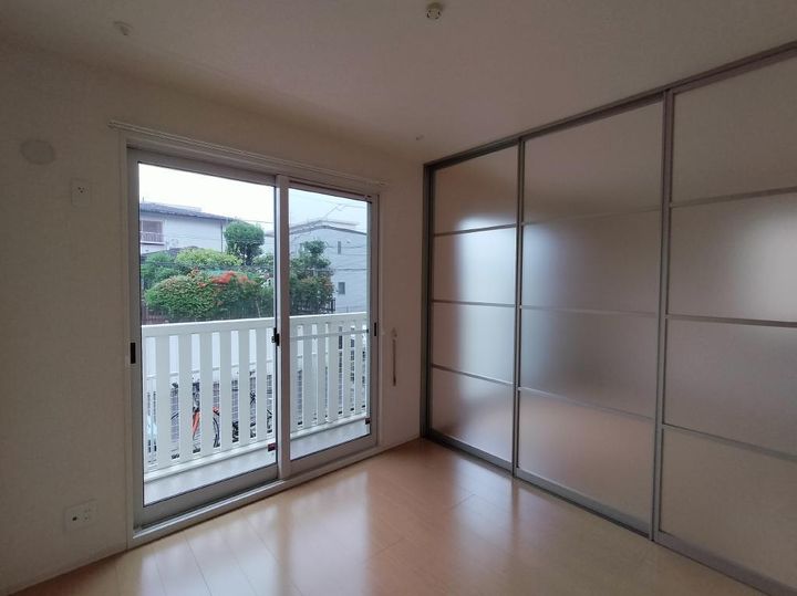 コーポ・ゼルコバの居間