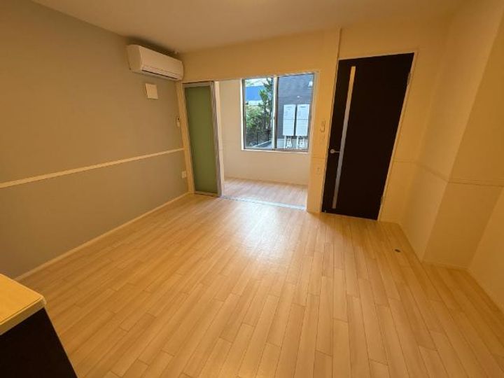 ルミエールⅠ107の居間