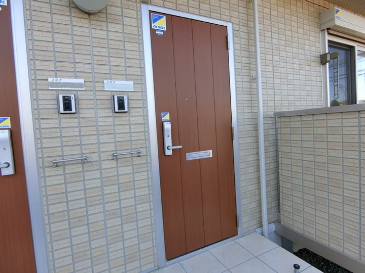 ROSEBAYの玄関