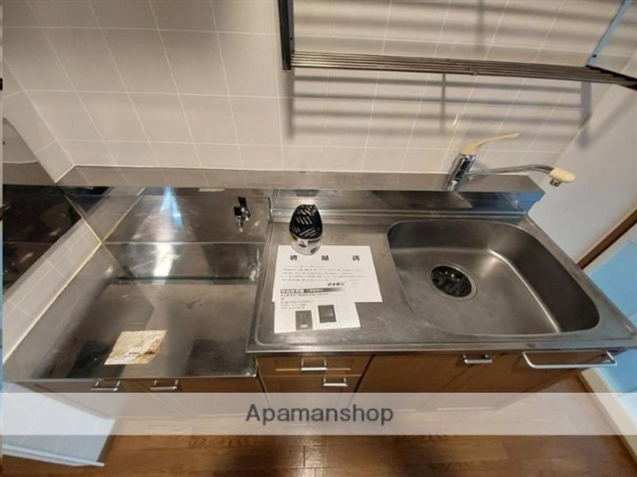 宮城県仙台市泉区みずほ台の賃貸アパートのキッチン