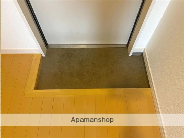 ラ・エンジェ ドゥ203の玄関