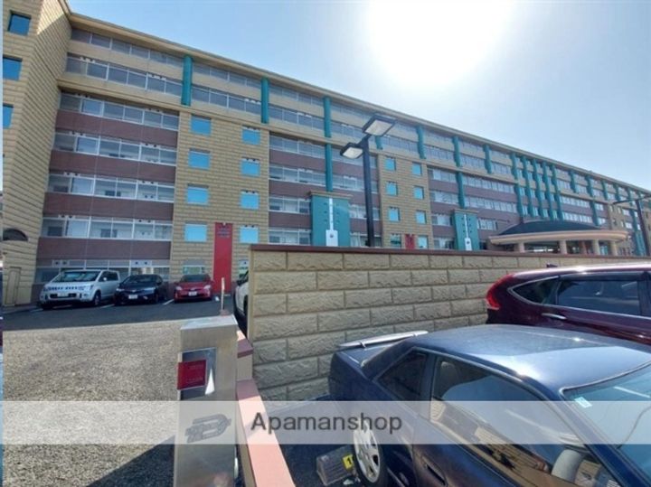 宮城県仙台市若林区連坊小路の賃貸マンションの外観