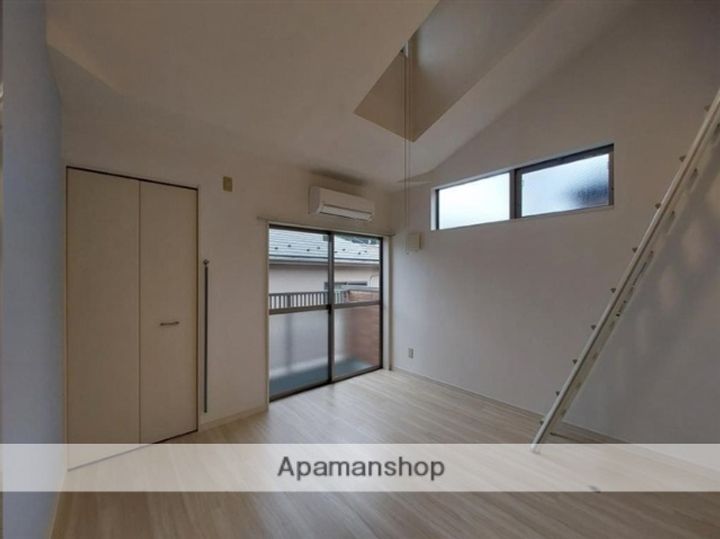 宮城県仙台市太白区長町2丁目の賃貸アパートの居間