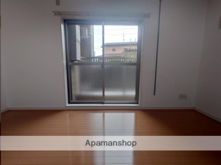 宮城県仙台市太白区中田3丁目の賃貸アパートの居間