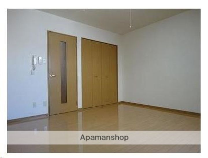 宮城県仙台市青葉区小田原6丁目の賃貸アパートの居間