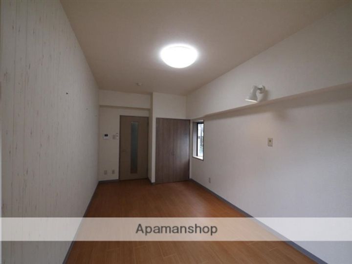 コーポ早坂207の居間