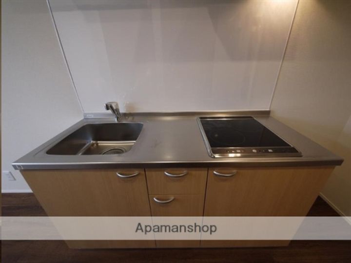 宮城県仙台市宮城野区幸町1丁目の賃貸アパートのキッチン