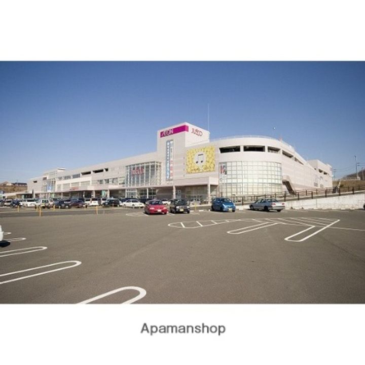 カーサーM&M106の周辺