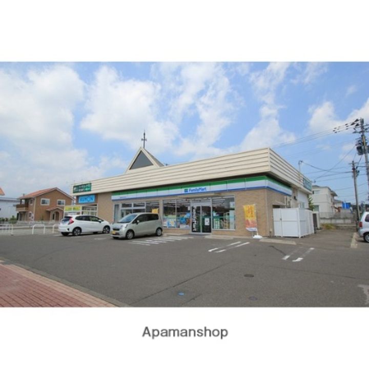 シャイニーヒルズA棟201の周辺