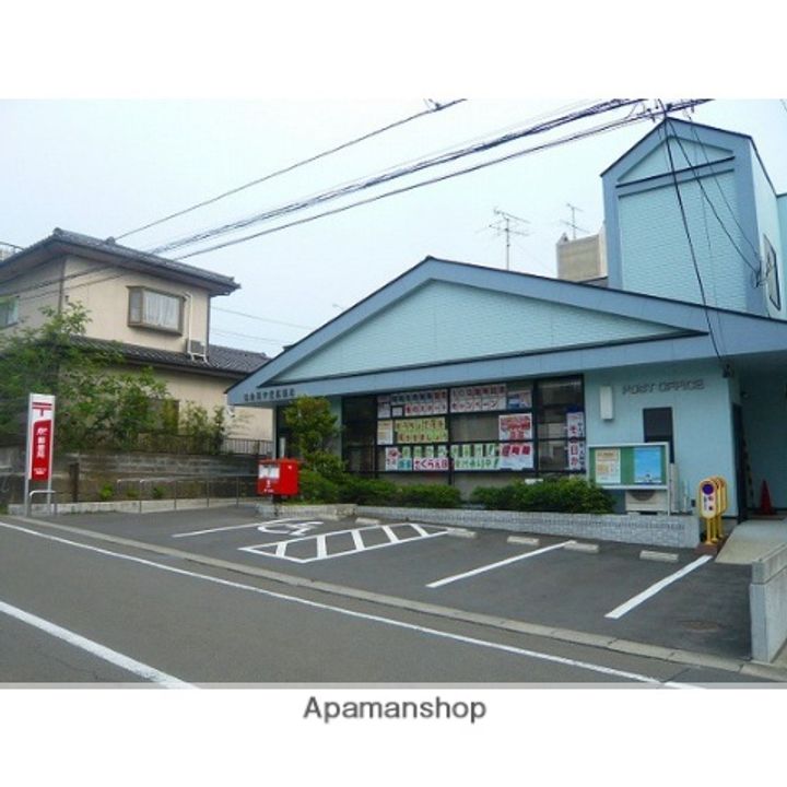 フォレ・カトル101の周辺