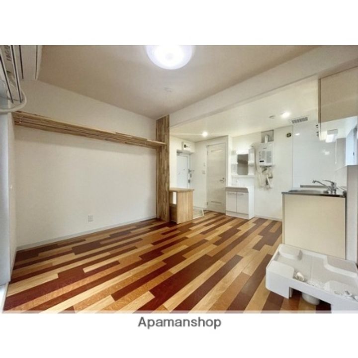黄鶴コーポ303の居間