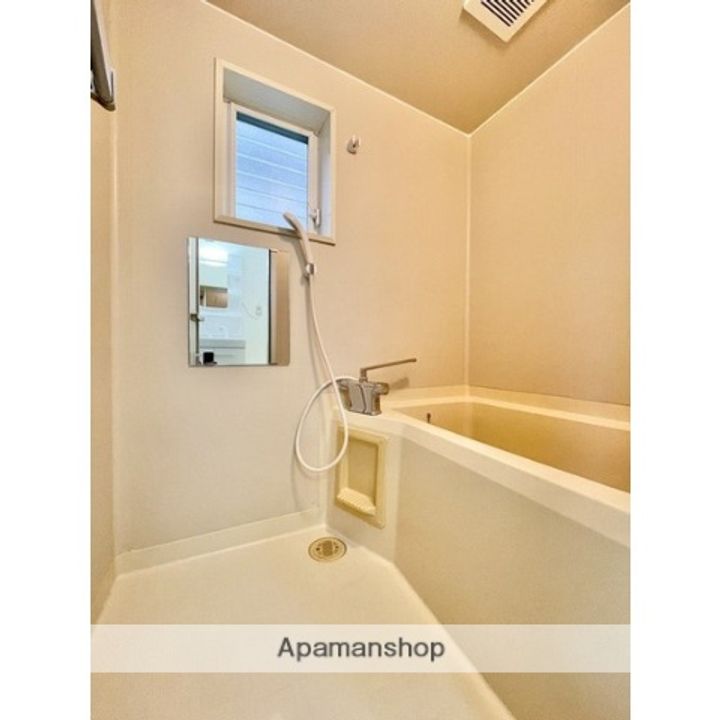 ハイツひまわり103の風呂