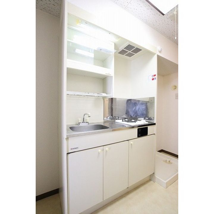 アクティブパレス百合ヶ丘B820のキッチン