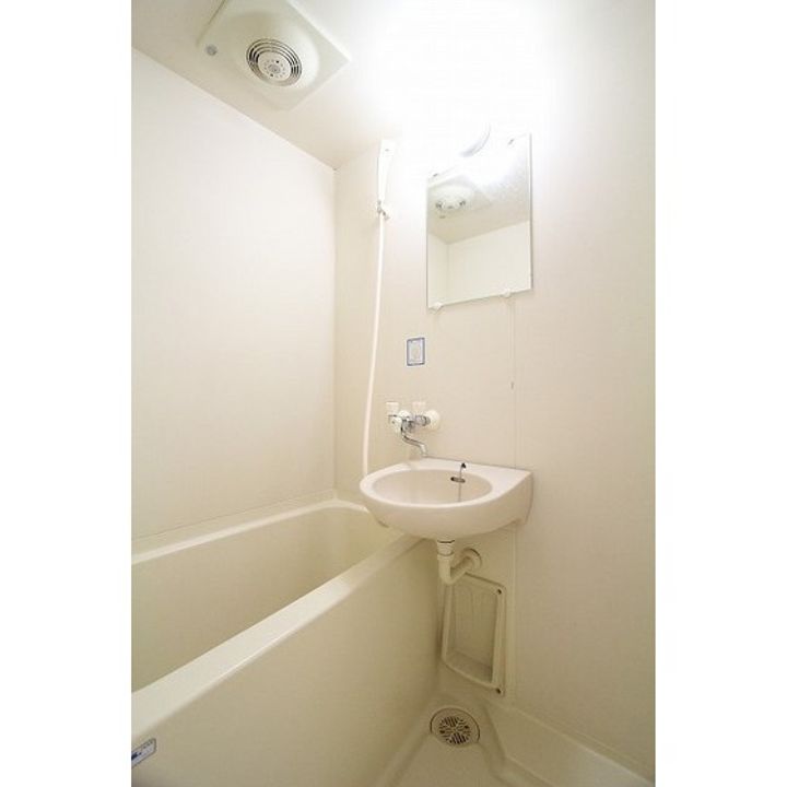 アクティブパレス百合ヶ丘B806の風呂