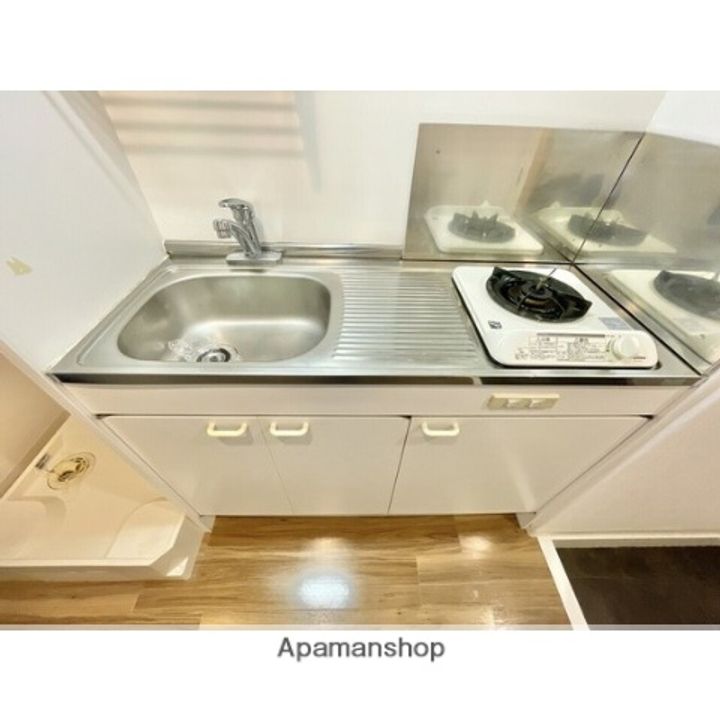 ラ・フォンテ泉中央306のキッチン