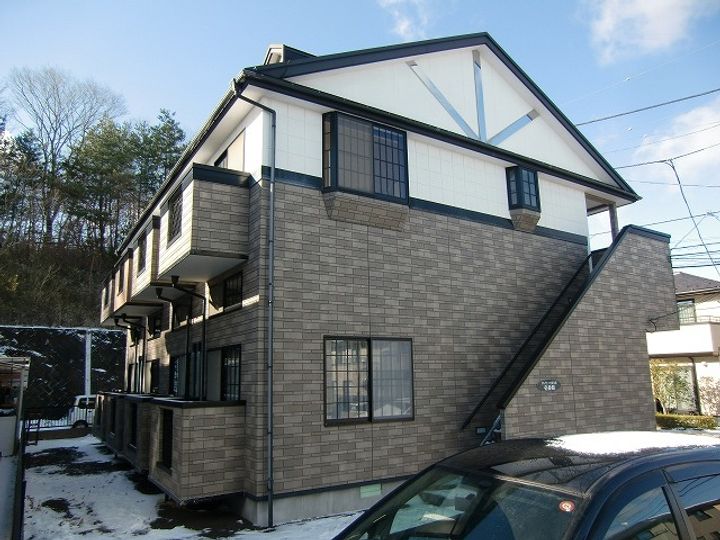 クレセール南吉成壱番館の外観